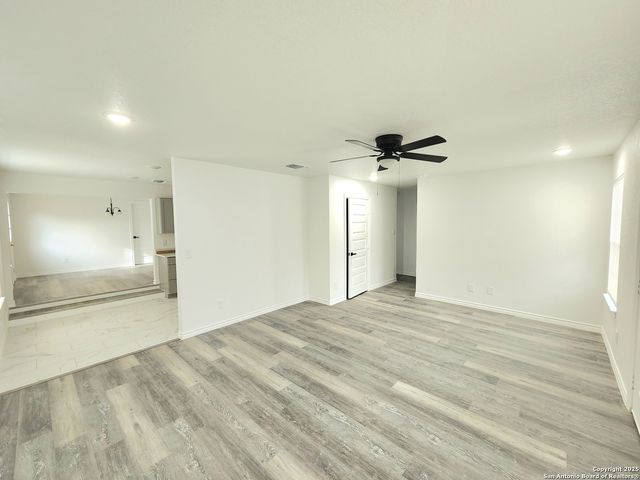 6415 Buena Vista, San Antonio, TX 78237