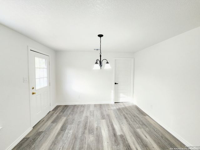 6415 Buena Vista, San Antonio, TX 78237