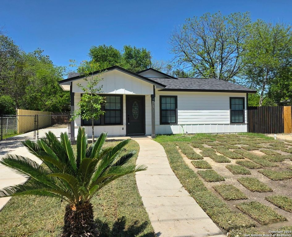 6415 Buena Vista, San Antonio, TX 78237