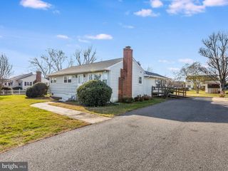 1604 BRAGG RD, Fredericksburg, VA 22407