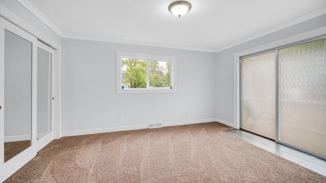 1248 Dogwood Drive, Chesterton, IN 46304