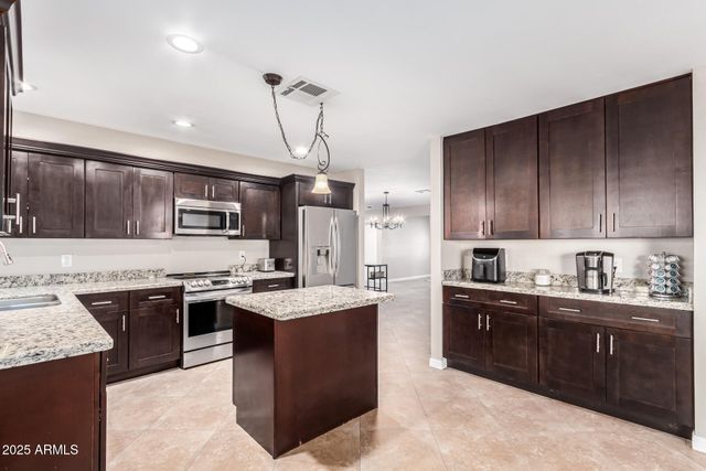 4037 S TAYLOR Drive, Tempe, AZ 85282
