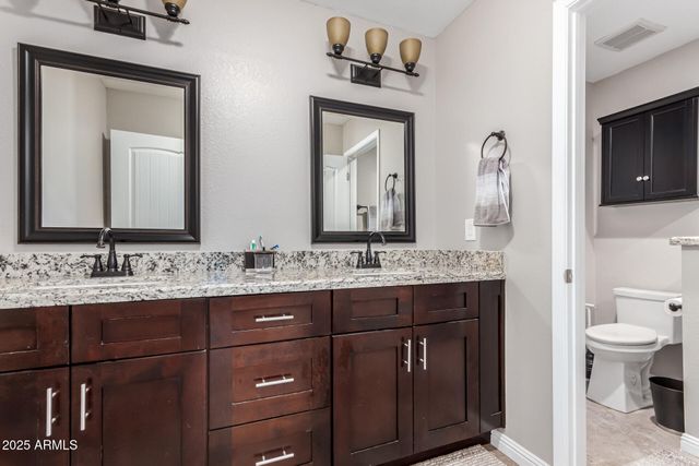 4037 S TAYLOR Drive, Tempe, AZ 85282