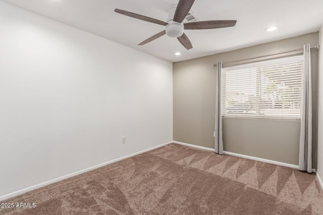 4037 S TAYLOR Drive, Tempe, AZ 85282