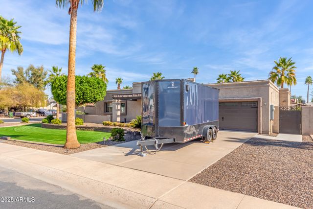 4037 S TAYLOR Drive, Tempe, AZ 85282