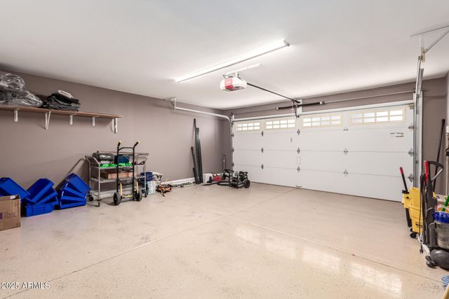 4037 S TAYLOR Drive, Tempe, AZ 85282