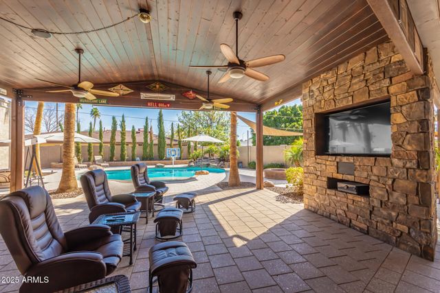 4037 S TAYLOR Drive, Tempe, AZ 85282
