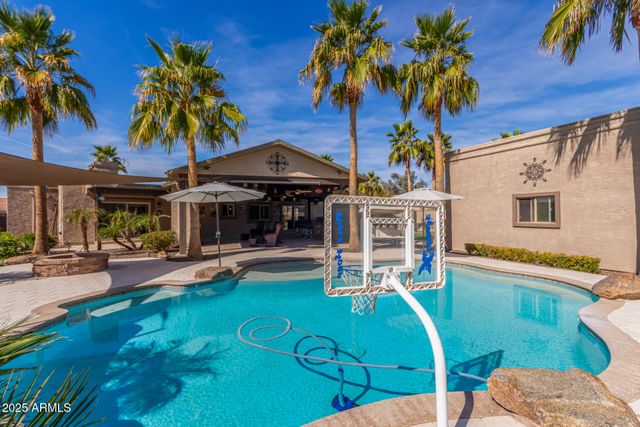 4037 S TAYLOR Drive, Tempe, AZ 85282