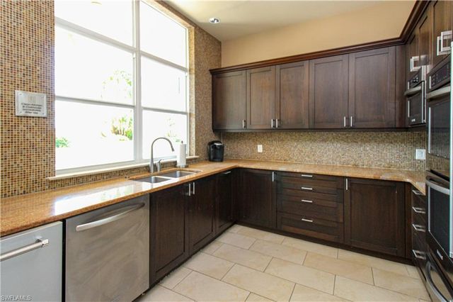 9123 Strada PL 7410, Naples, FL 34108