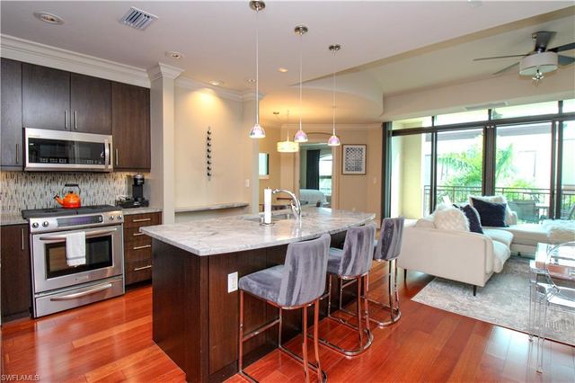 9123 Strada PL 7410, Naples, FL 34108