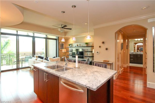 9123 Strada PL 7410, Naples, FL 34108