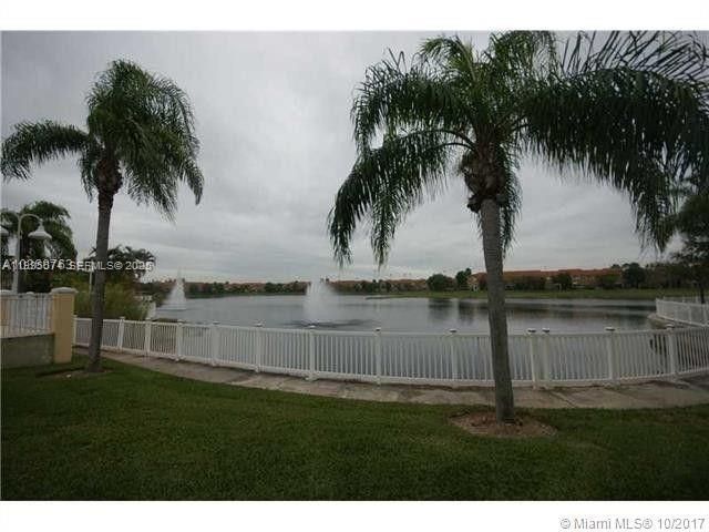 8540 SW 212th St 101, Cutler Bay, FL 33189