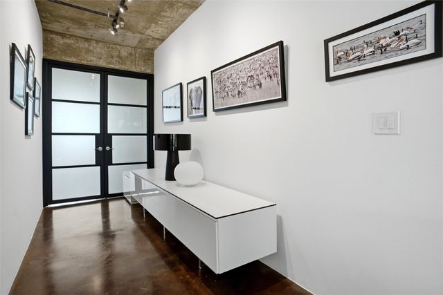 2011 Cedar Springs Road 104, Dallas, TX 75201