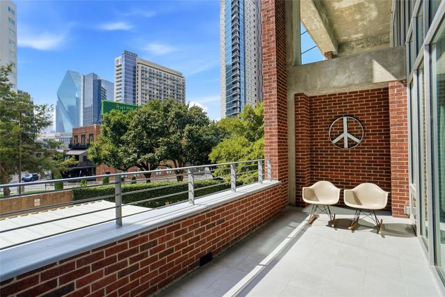 2011 Cedar Springs Road 104, Dallas, TX 75201