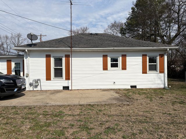313 S Future Street, Marion, IL 62959