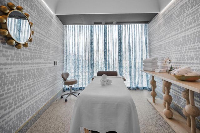 1333 S Flagler Drive 2201, West Palm Beach, FL 33401