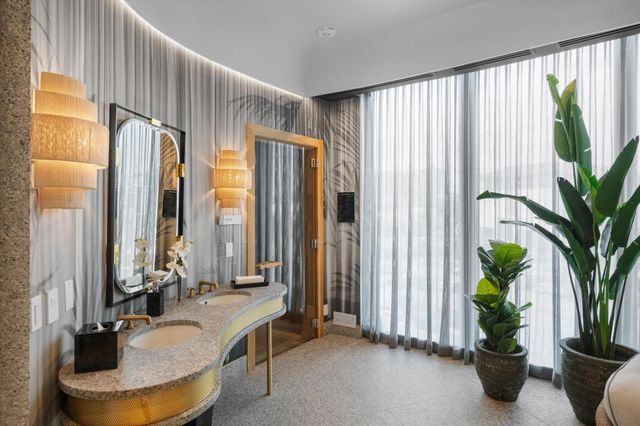 1333 S Flagler Drive 2201, West Palm Beach, FL 33401