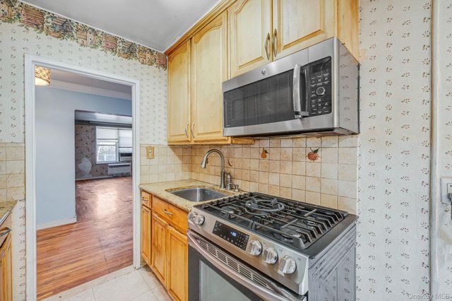 2552 E 7 Street 1H, Brooklyn, NY 11235