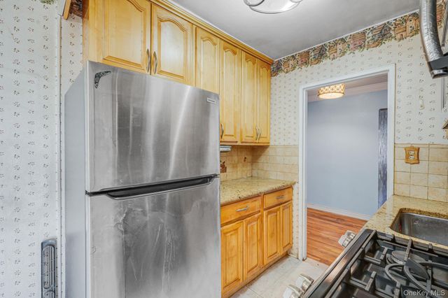 2552 E 7 Street 1H, Brooklyn, NY 11235