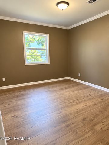 402 Attakapas Road, Lafayette, LA 70501