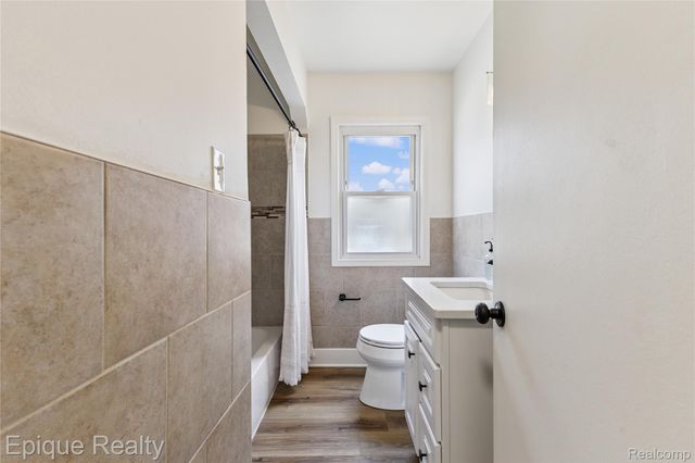 1808 W 12 Mile Road, Royal Oak, MI 48073