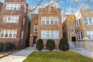 6352 S Francisco Avenue 2, Chicago, IL 60629