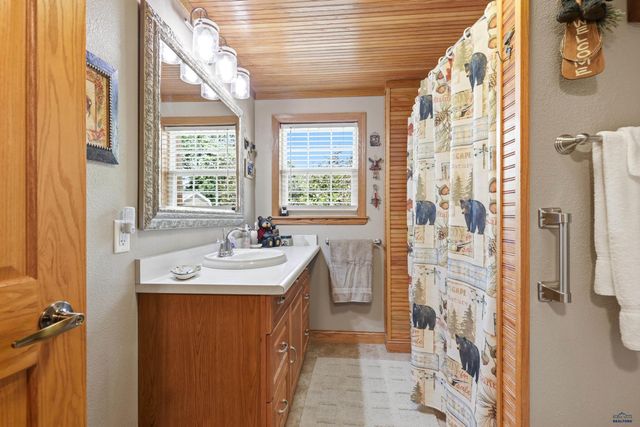 6644 GREEN WILLOW DR, Rapid City, SD 57703