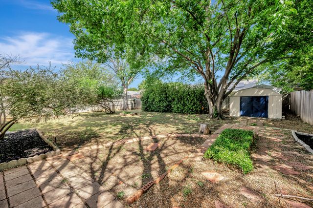 4745 Rose Of Sharon Lane, Fort Worth, TX 76137