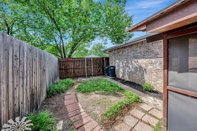 4745 Rose Of Sharon Lane, Fort Worth, TX 76137