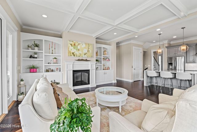 262 Spicer Lake Drive, Holly Ridge, NC 28445