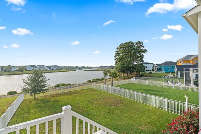 262 Spicer Lake Drive, Holly Ridge, NC 28445