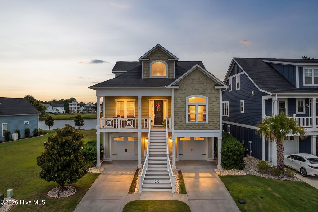 262 Spicer Lake Drive, Holly Ridge, NC 28445