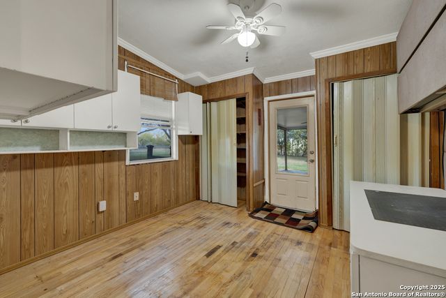 311 Weiss, New Braunfels, TX 78130