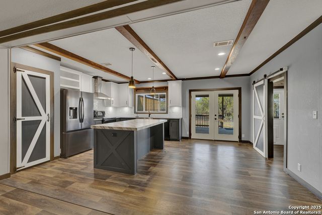 311 Weiss, New Braunfels, TX 78130