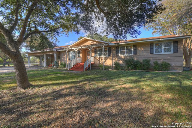 311 Weiss, New Braunfels, TX 78130