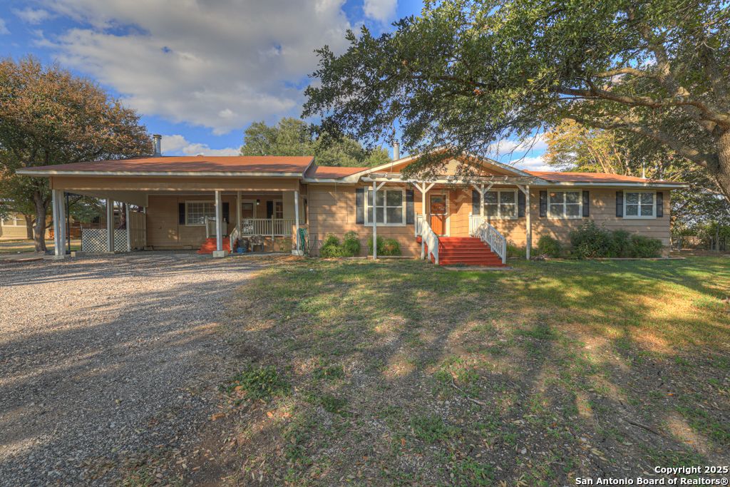 311 Weiss, New Braunfels, TX 78130