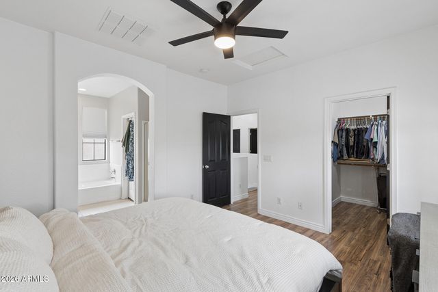 2382 W SLEEPY RANCH Road, Phoenix, AZ 85085