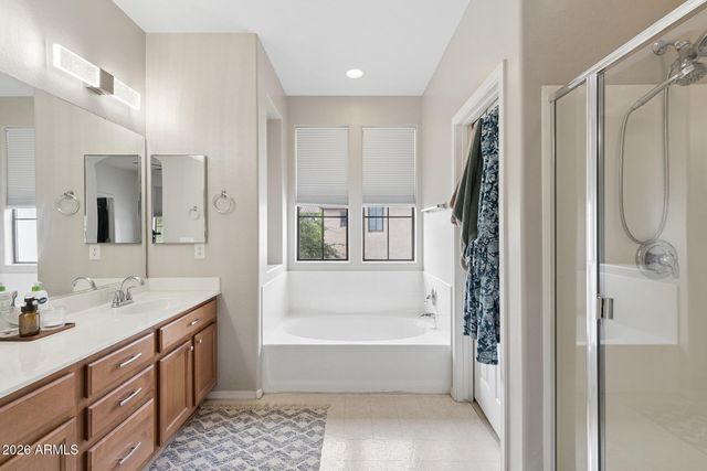 2382 W SLEEPY RANCH Road, Phoenix, AZ 85085