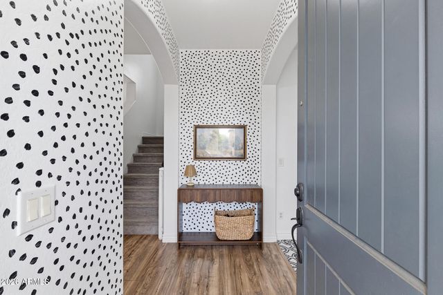 2382 W SLEEPY RANCH Road, Phoenix, AZ 85085