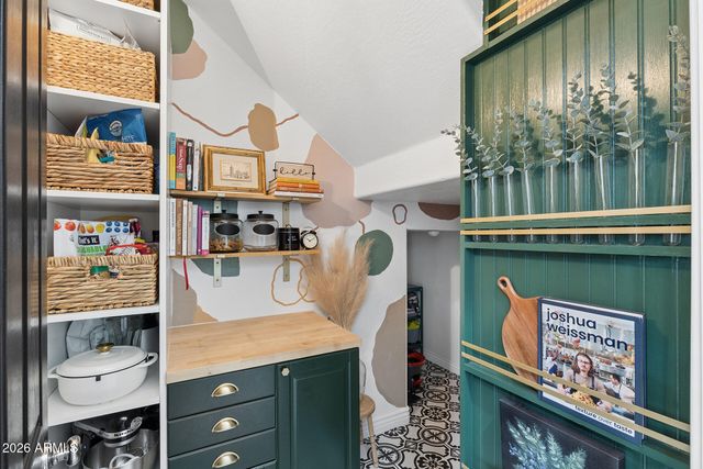 2382 W SLEEPY RANCH Road, Phoenix, AZ 85085