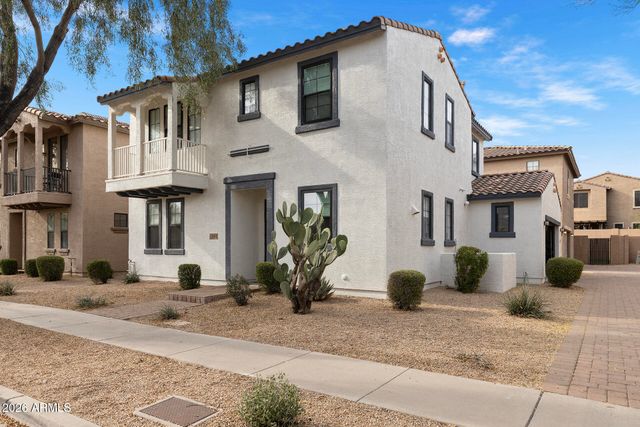 2382 W SLEEPY RANCH Road, Phoenix, AZ 85085