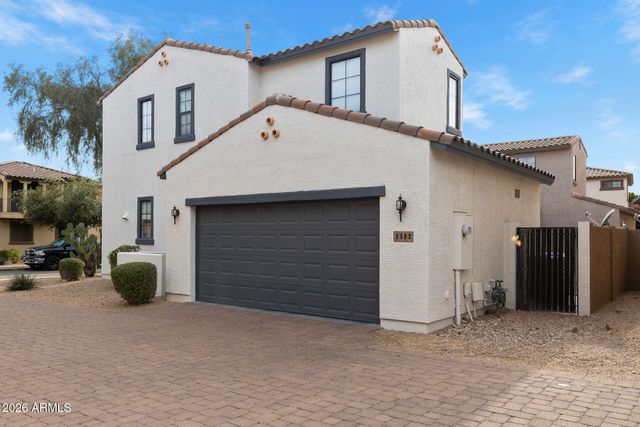 2382 W SLEEPY RANCH Road, Phoenix, AZ 85085