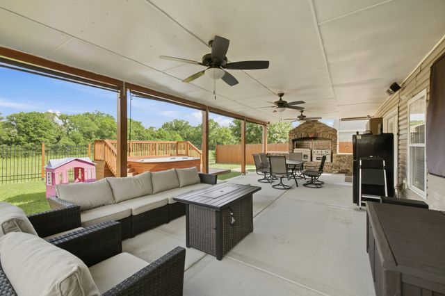 317 Stewart Springs Dr, Smyrna, TN 37167