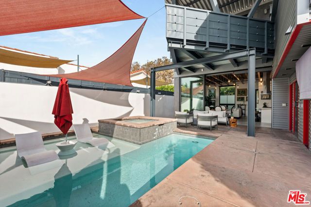 601 N Crescent Heights Boulevard, Los Angeles, CA 90048