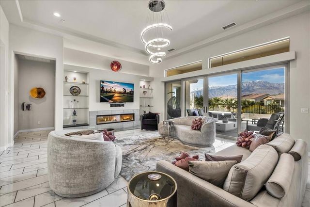 100 Barolo, Rancho Mirage, CA 92270