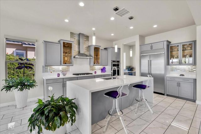 100 Barolo, Rancho Mirage, CA 92270