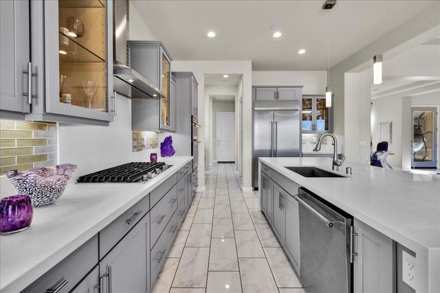 100 Barolo, Rancho Mirage, CA 92270