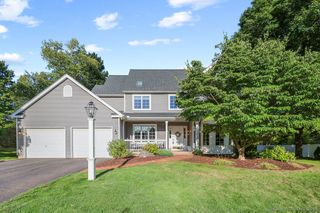 4 Orchard Farms Lane, Avon, CT 06001