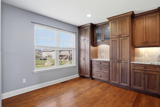 5301 TALL TREE CT, Columbia, MO 65202