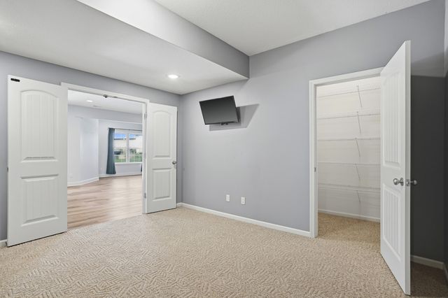 5301 TALL TREE CT, Columbia, MO 65202